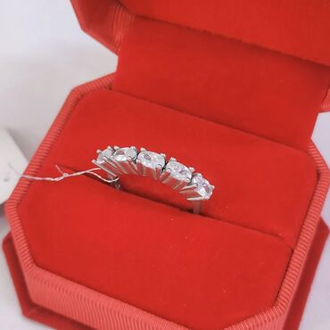 кольцо с жемчугом: Серебряный кольцо Серебро пробы 925 Есть доставка по городу и регионы