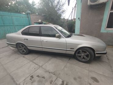 лейлек машина: BMW 540: 1991 г., 2 л, Механика, Бензин, Седан