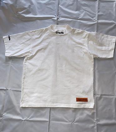ray ben: Белая футболка Heron Preston «СТИЛЬ» - Крой: прямой, свободный — 4