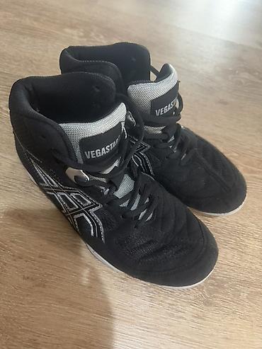 wang: Борцовки Asics Snapdown (VEGASTAR) — черные, высокие. Характеристики — 2