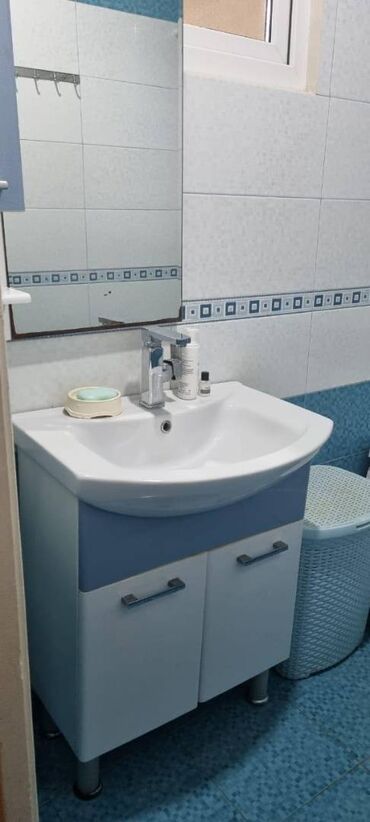 Köhnə tikili: Bakı, 2 otaqlı, Köhnə tikili, m. Qara Qarayev, 58 kv. m — 12