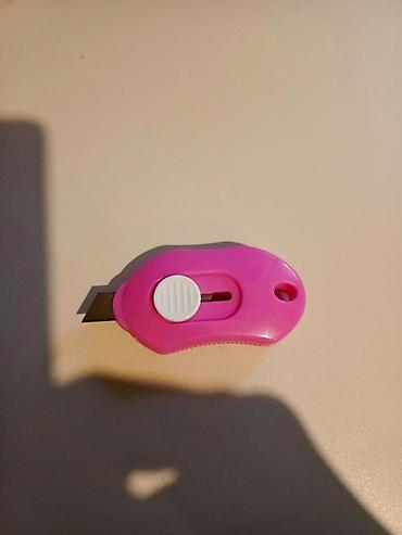ovcu bicagi: Çəhrayı maket bıçağı yep-yeni heç bir paslanmaya yox endirimdə!! — 3