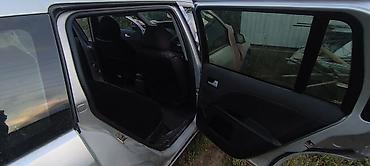 Ford: Ford Focus: 2001 г., Механика, Бензин, Универсал — 3