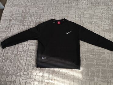 блузки женские: Мужская толстовка, L (EU 40), Nike, Б/у, цвет - Черный
