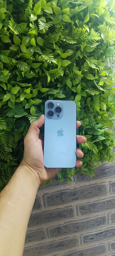 Apple iPhone: IPhone 13 Pro, 256 GB, Blue Titanium, Face ID