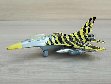 Игрушки: Машинки и самолёты. Очень дёшево. Продаю игрушки, те - что на фото в — 14