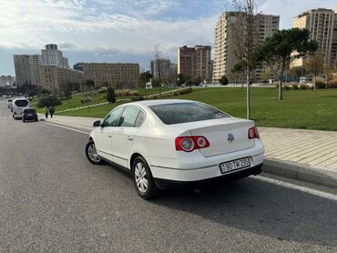 Volkswagen: Volkswagen Passat: 2 l | 2007 il Sedan — 5