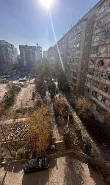 Продажа квартир: 3 комнаты, 63 м², 6 этаж — 12