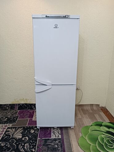 миний холодильник: Муздаткыч Indesit, Колдонулган, Эки камералуу, De frost (тамчы), 60 * 180 * 60
