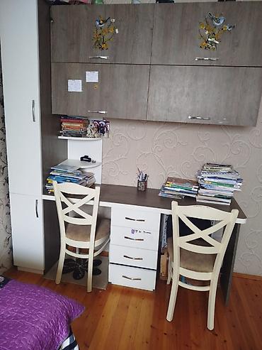 письменный стол для школьника: Salam. Məktəbli uşaqlar üçün yazı stolu. 4 ədəd siyirmə və yanda — 1