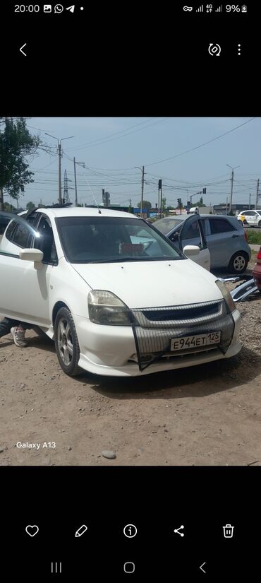Honda: Honda Stream: 2001 г., 1.7 л, Автомат, Бензин, Универсал