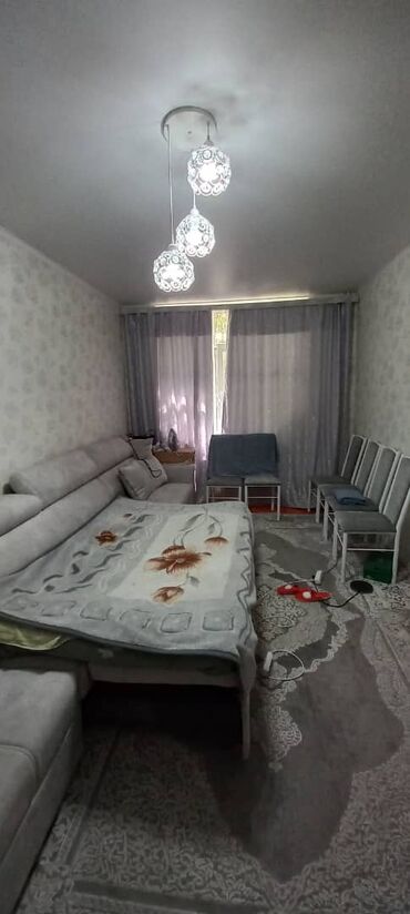квартиры в районе политех: 2 бөлмө, 40 кв. м, Хрущевка, 1 кабат, Эски ремонт