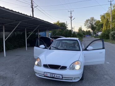 Daewoo: Daewoo Nubira: 2000 г., 1.5 л, Автомат, Бензин, Седан