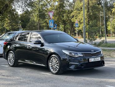 продаю после дтп: Kia K5: 2018 г., 2 л, Автомат, Бензин, Седан