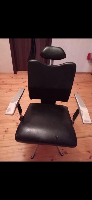 Salon, tibbi kreslolar: İşlənmiş, Saş kəsimi kreslosu