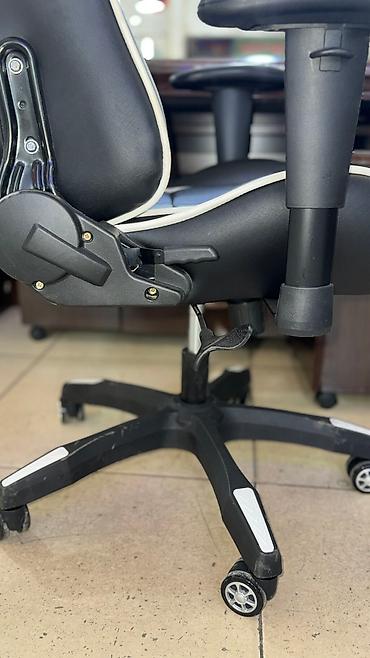 Другая мебель: Игрово е кресло DXrace Очень качественное и многофункциональный — 8