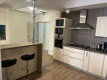 Долгосрочная аренда квартир: 4 комнаты, Агентство недвижимости, Без подселения, С мебелью полностью — 6