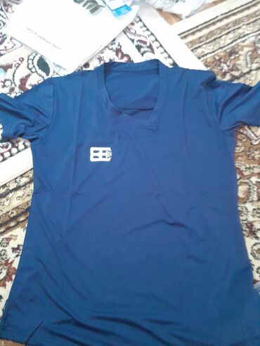 рубашка 40 размер: Футболка, Классикалык модель, Корея