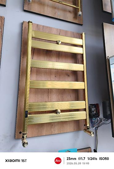 сушилка ванной комнаты: Qızılı rəngli vanna otağı dəsmalqurudan (radiator) - Material: metal — 1