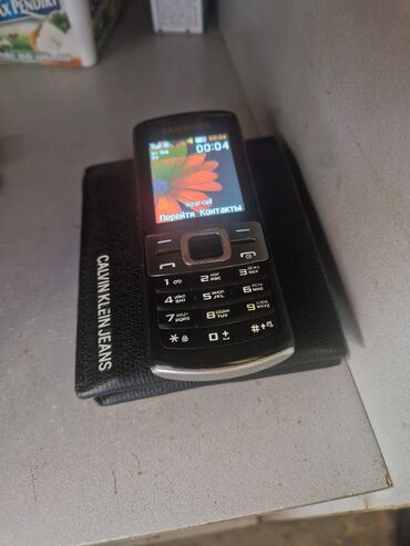 samsung 2: Samsung GT1200, < 2 ГБ, цвет - Черный, Кнопочный