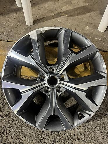 Продаю диски на Hyundai Palisade в оригинале Литой диск