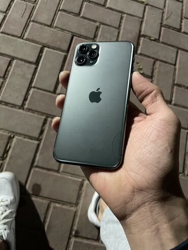 кнопочный телефон с ватсапом бишкек: IPhone 11 Pro, Б/у, 64 ГБ