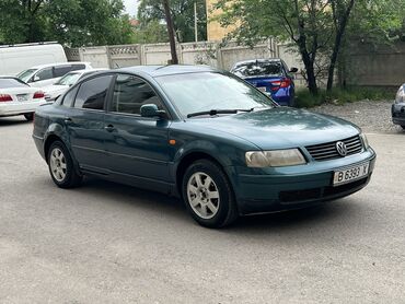 маленький автомобиль: Volkswagen Passat: 1997 г., 1.8 л, Механика, Бензин, Седан