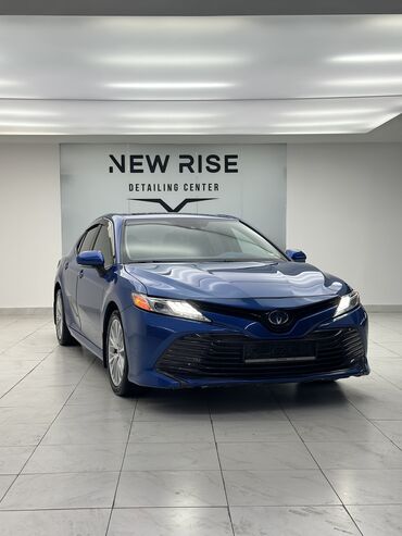 toyota camry solara: Toyota Camry: 2018 г., 2.5 л, Автомат, Гибрид, Седан