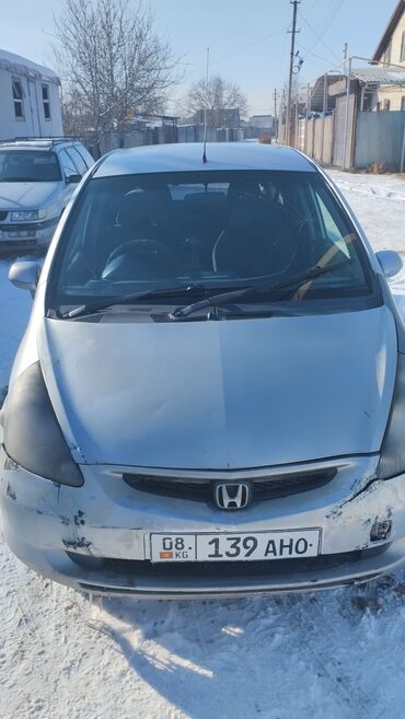 аренда хонда фит для такси в бишкеке: Honda Fit: 2002 г., 1.3 л, Автомат, Бензин, Седан