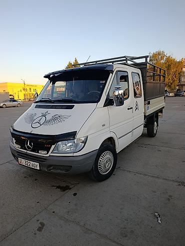 Кабиналар: Грузовой бортовой автомобиль Mercedes-Benz (двухрядная кабина) - Тип — 3