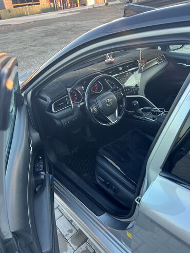 Toyota: Toyota Camry: 2019 г., 2.5 л, Автомат, Бензин, Седан at lalafo.kg — 7 Toyota: Toyota Camry: 2019 г., 2.5 л, Автомат, Бензин, Седан — 7