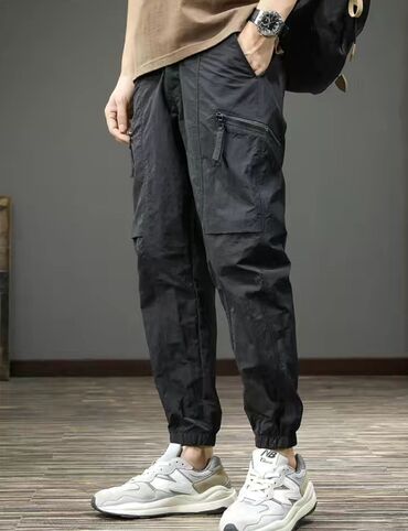 черные брюки мужские: Брюки S (EU 36), M (EU 38), L (EU 40), цвет - Черный