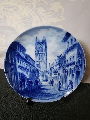 plasticni stepenik: Novi nemacki tanjiri za na zid iz 70ih.godina. Berlin porcelan,novi — 7