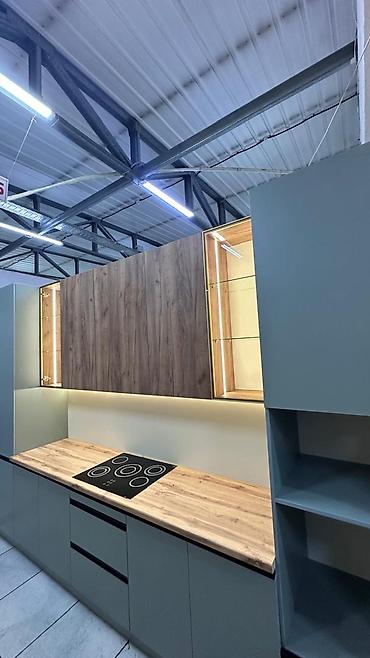 silver kitchen: Кухонный гарнитур, Новый, Дерево — 4