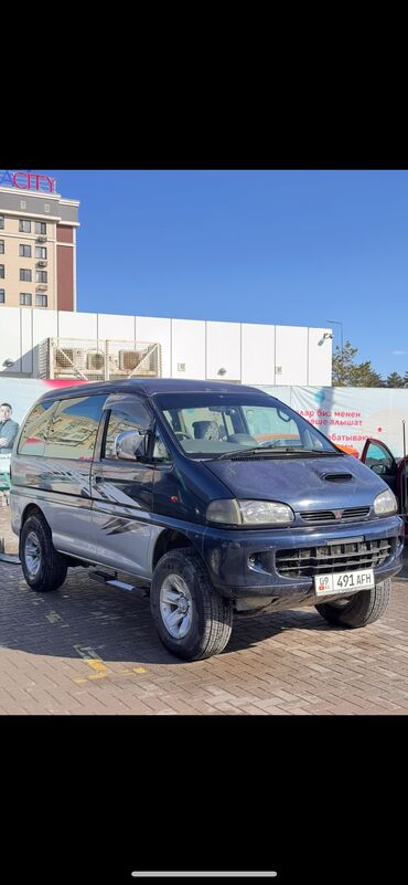 Mitsubishi: Mitsubishi Delica: 1997 г., 2.8 л, Автомат, Дизель, Внедорожник