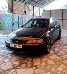 сатыла турган машина: Honda Accord: 2001 г., 2.3 л, Автомат, Бензин, Универсал
