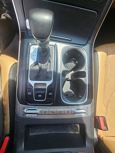 sprinter 2 7: Kia Carnival: 2021 г., 2.2 л, Автомат, Дизель, Минивэн — 10