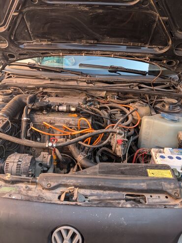 Volkswagen: Volkswagen Passat Variant: 1992 г., 2 л, Механика, Газ, Универсал — 8