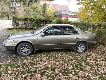 мотор 1 8 тойота: Toyota Camry (XV20), седан, левый руль. Цвет: бежевый/золотистый