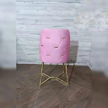Stolice: Barske/dining stolice sa zlatnim metalnim nogama i mekanim — 15