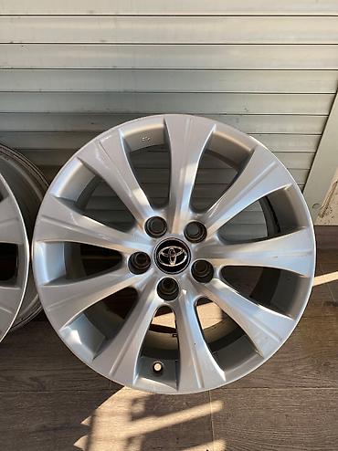 Диски: Диски R 17 Б/у — 8