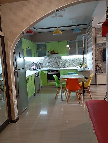 Mənzil kirayələyirəm: ​Продаётся 3-комнатная квартира с мебелью и техникой Квартира площадью — 7