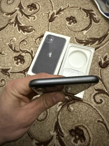 Apple iPhone: IPhone 11, Б/у, 128 ГБ, Черный, Коробка, 79 % — 7