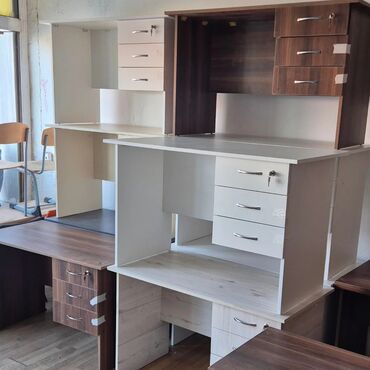 Ofis və oyun kresloları: Yeni, Təkərli, Qolları tənzimlənir, Dəri — 5