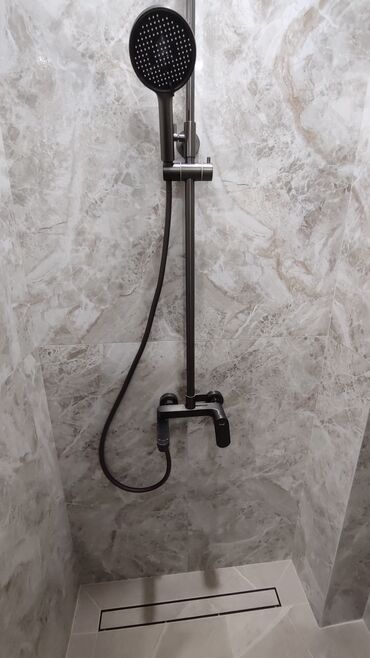 Укладка плитки: Подготовка стен для укладки, Подготовка стен для грунтовки, Резка плитки | Керамическая плитка, Керамогранитая плитка, Мозаичная плитка | Вертикальная укладка, Диагональная укладка, Горизонтальная укладка Больше 6 лет опыта — 26