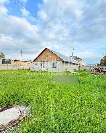 Продажа коттеджей и домов: 🏠Продается дом в с. Сокулук 🟡 Комнаты: 4 🟡 Участок: 12 соток (по факту — 2