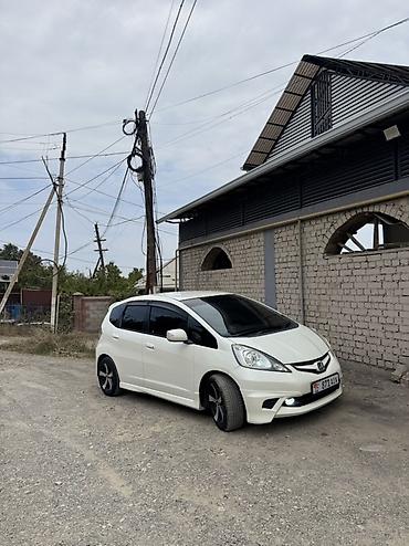 додж калибр: Honda Fit: 2008 г., 1.5 л, Вариатор, Бензин, Хэтчбэк — 2