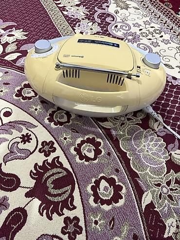 авто лента: Портативный аудиоцентр LG (boombox) - Поддержка Bluetooth — — 4
