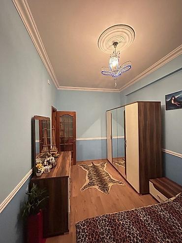 ayliq kirayə ev: 2 otaqlı, Yeni tikili, m. Neftçilər, 105 kv. m — 8