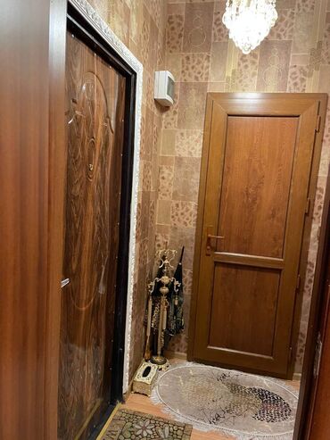 Uzunmüddətli kirayə mənzillər: Nərimanov metrosunun yaxınlığında 5 sayli xəstaxanaya yaxın yerləşən — 24